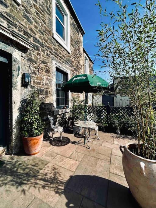 Stylish Georgian Garden + Secure Parking Appartement *